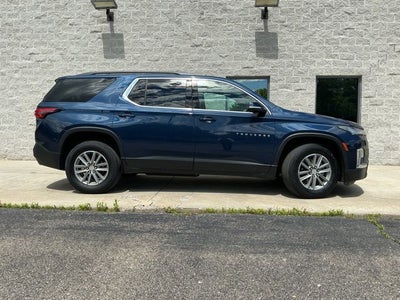 2023 Chevrolet Traverse LT Leather