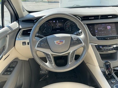 2020 Cadillac XT5 Premium Luxury