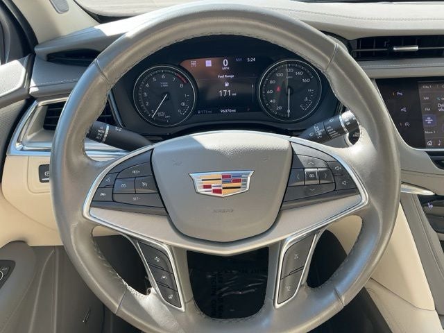 2020 Cadillac XT5 Premium Luxury