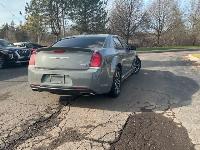 2017 Chrysler 300 S