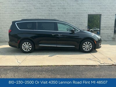 2017 Chrysler Pacifica Touring L