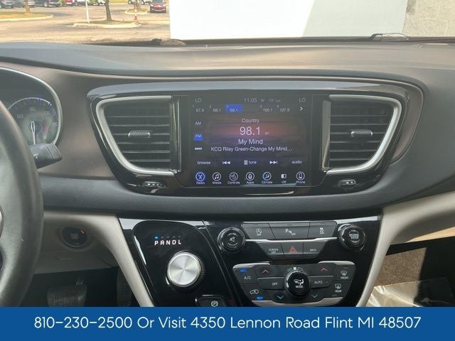 2017 Chrysler Pacifica Touring L