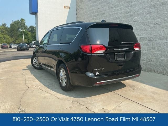 2017 Chrysler Pacifica Touring L