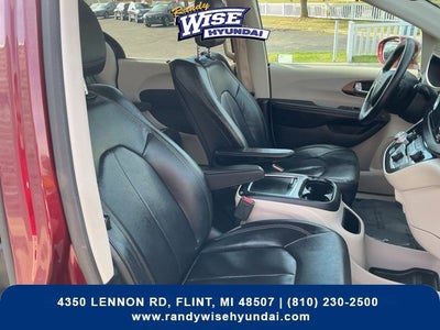 2019 Chrysler Pacifica Touring L Plus