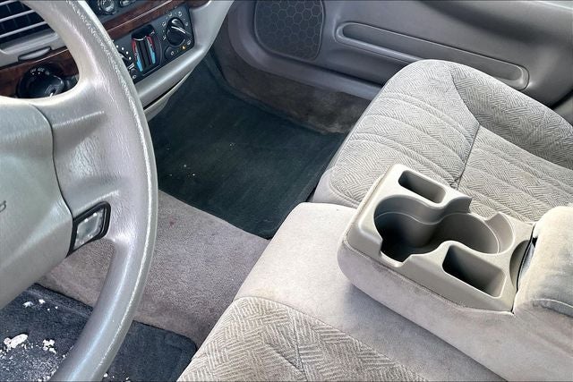 2005 Chevrolet Impala Base