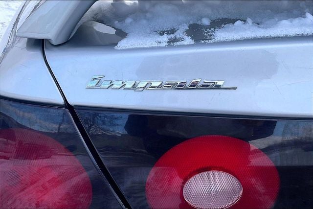 2005 Chevrolet Impala Base