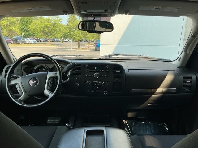 Used 2007 GMC Sierra 1500 SLE2 with VIN 2GTEK13M171675214 for sale in Flint, MI