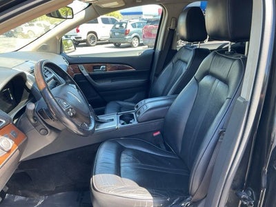 2013 Lincoln MKX Base