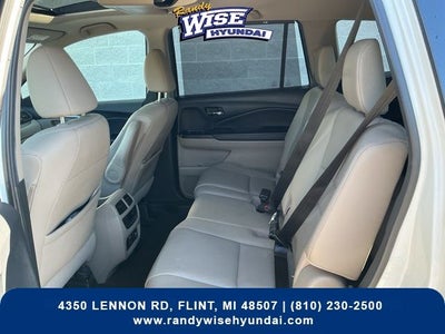 2019 Honda Pilot EX-L w/Navigation and Rear Entertainment System