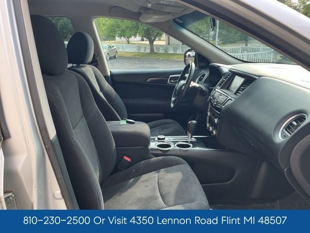 2014 Nissan Pathfinder SV