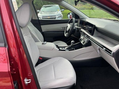 2026 Hyundai TUCSON SE FWD