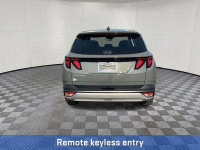 2026 Hyundai TUCSON SE FWD