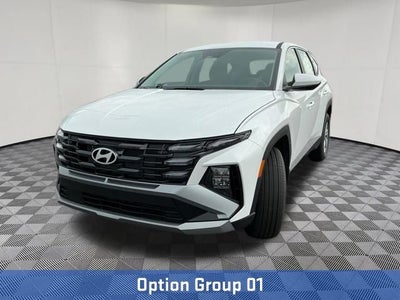 2026 Hyundai TUCSON SE AWD