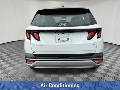 2026 Hyundai TUCSON SE AWD