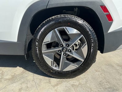 2025 Hyundai TUCSON SEL