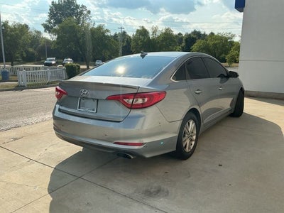 2016 Hyundai SONATA SE