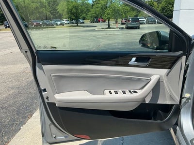 2017 Hyundai SONATA Limited