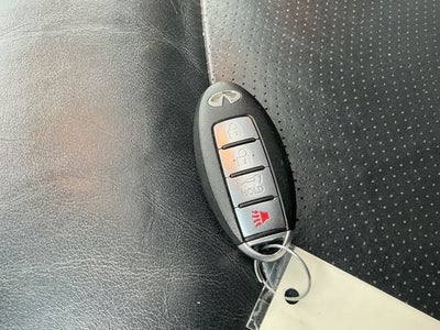 2012 INFINITI QX56 Base