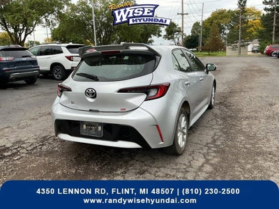 2025 Toyota Corolla Hatchback SE