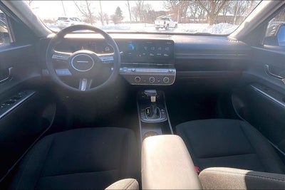 2025 Hyundai KONA SE