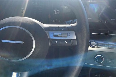 2025 Hyundai KONA SE