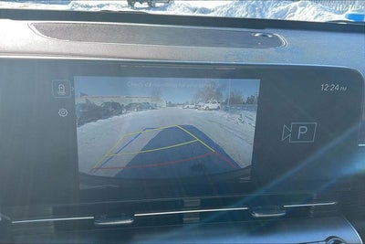 2025 Hyundai KONA SE