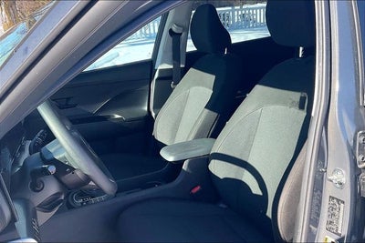 2025 Hyundai KONA SE