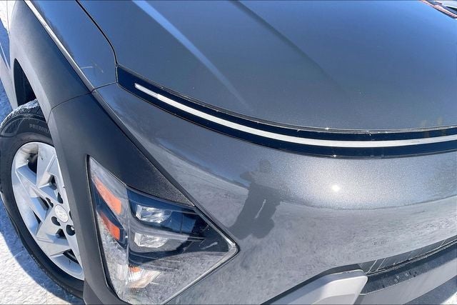 2025 Hyundai KONA SE