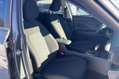 2025 Hyundai KONA SE