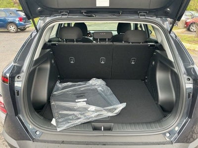 2027 Hyundai KONA SE FWD