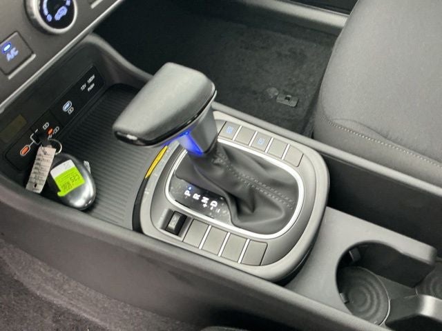 2027 Hyundai KONA SE FWD