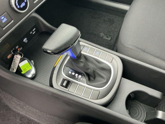 2027 Hyundai KONA SE FWD