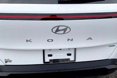 2026 Hyundai KONA SE AWD