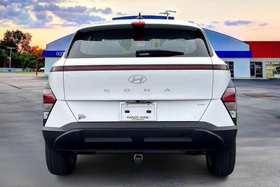 2026 Hyundai KONA SE AWD