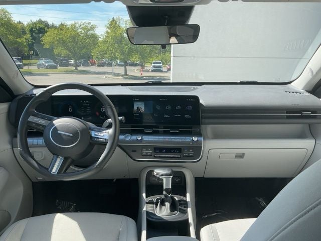 2025 Hyundai KONA SEL