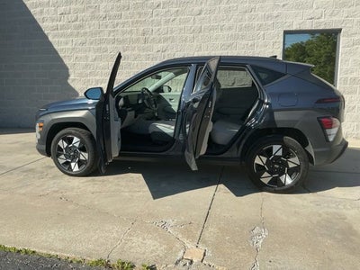 2025 Hyundai KONA SEL