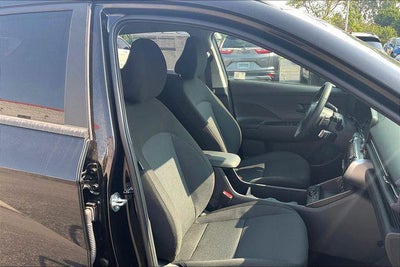 2025 Hyundai KONA ELECTRIC SEL