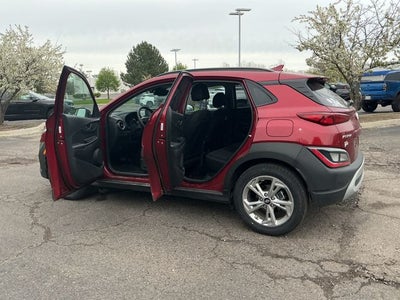 2023 Hyundai KONA SEL