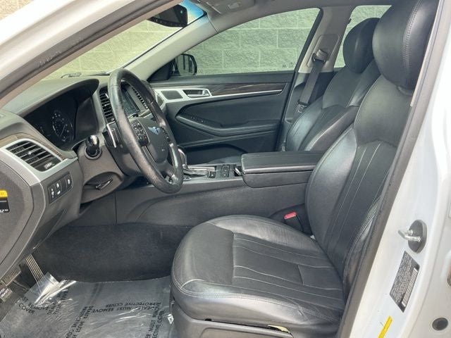 2015 Hyundai GENESIS 3.8