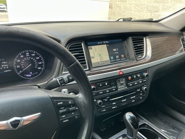 2015 Hyundai Genesis Base - Photo 25