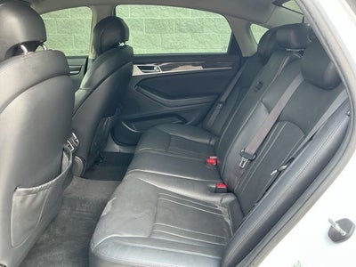 2015 Hyundai GENESIS 3.8