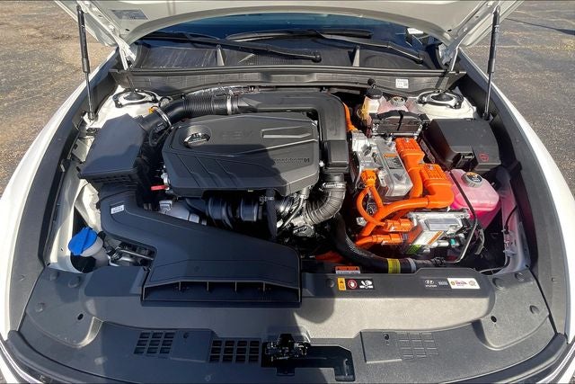 2026 Hyundai SONATA HYBRID SEL