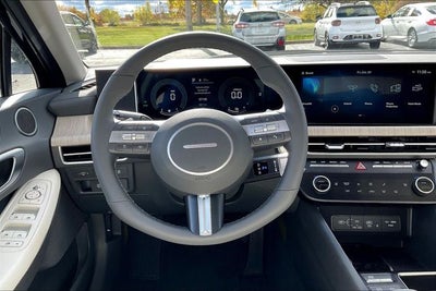 2026 Hyundai SONATA HYBRID SEL