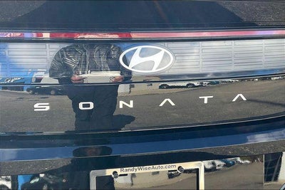 2026 Hyundai SONATA HYBRID SEL