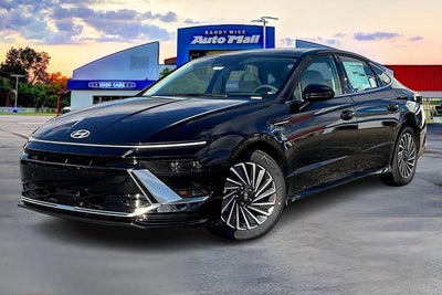 2026 Hyundai SONATA HYBRID SEL