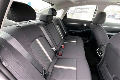 2026 Hyundai SONATA HYBRID SEL