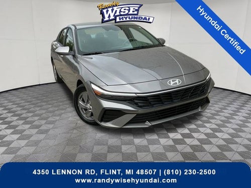 2024 Hyundai ELANTRA SE