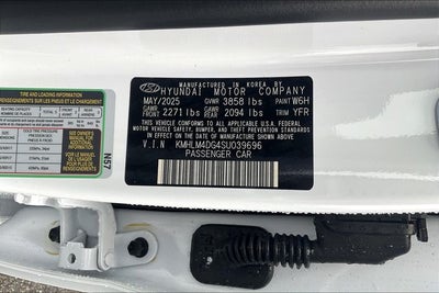 2025 Hyundai ELANTRA SEL Sport