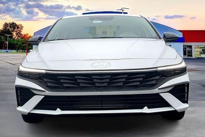 2025 Hyundai ELANTRA SEL Sport