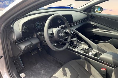 2025 Hyundai ELANTRA HYBRID SEL Sport